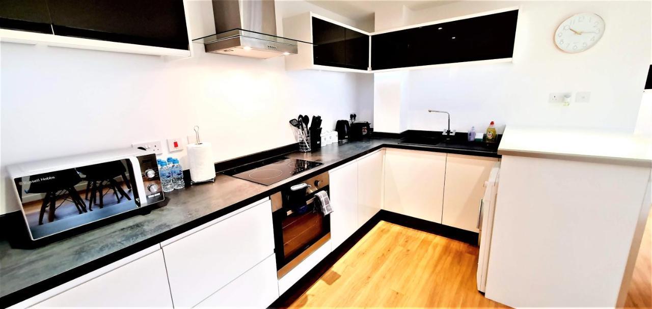 Cliftonville Heights - 2 Bed Home Away From Home 노샘프턴 외부 사진