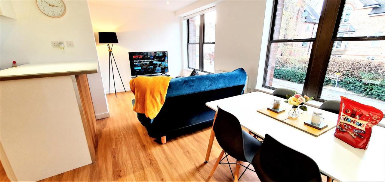 Cliftonville Heights - 2 Bed Home Away From Home 노샘프턴 외부 사진