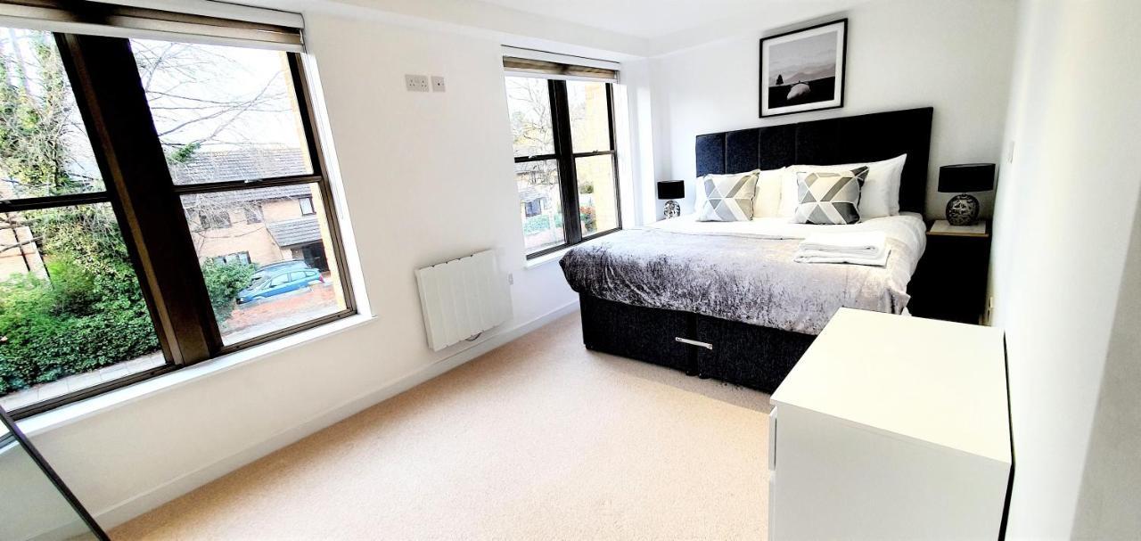 Cliftonville Heights - 2 Bed Home Away From Home 노샘프턴 외부 사진