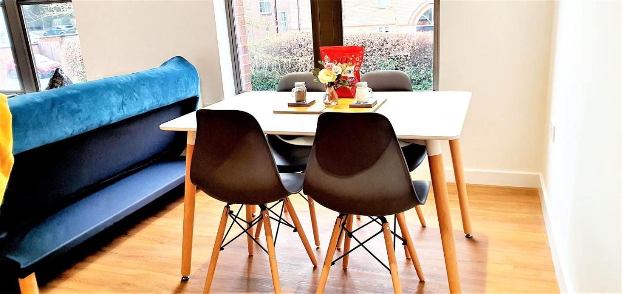 Cliftonville Heights - 2 Bed Home Away From Home 노샘프턴 외부 사진