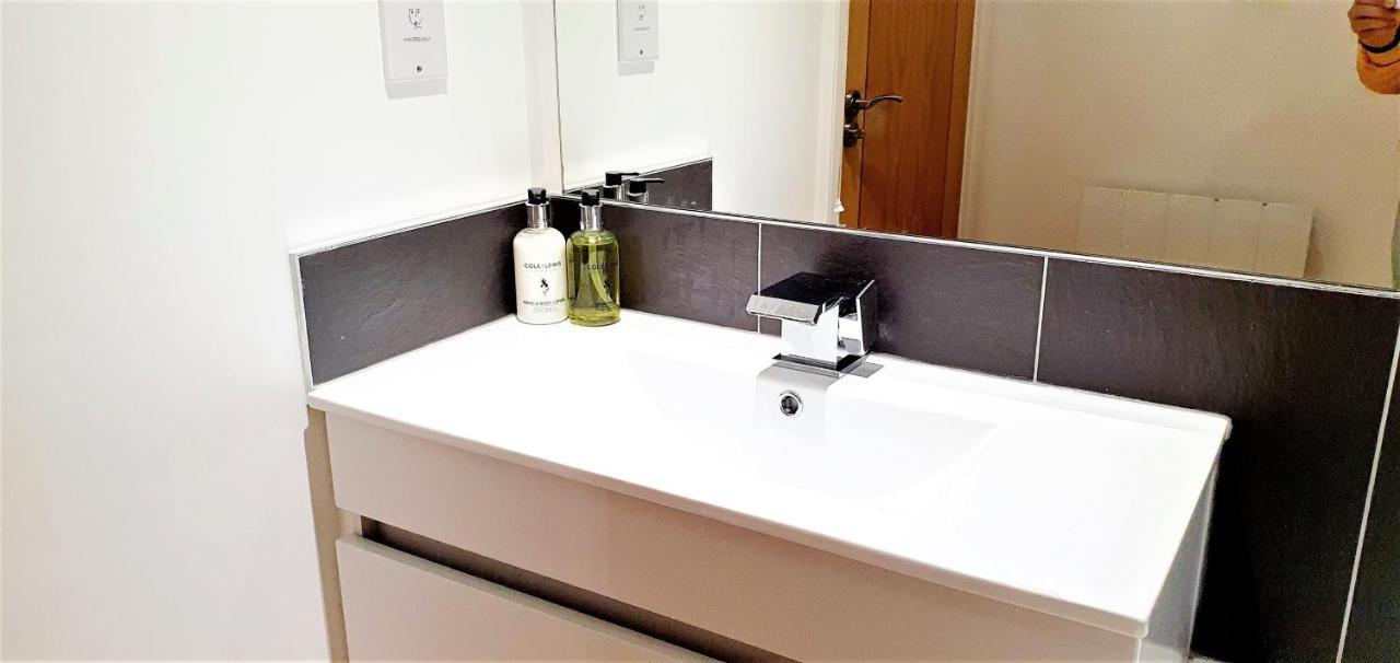 Cliftonville Heights - 2 Bed Home Away From Home 노샘프턴 외부 사진