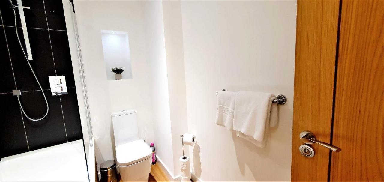 Cliftonville Heights - 2 Bed Home Away From Home 노샘프턴 외부 사진